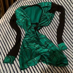 Green & black outfit